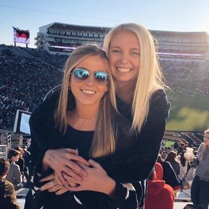 Meet your Posher, Jamie